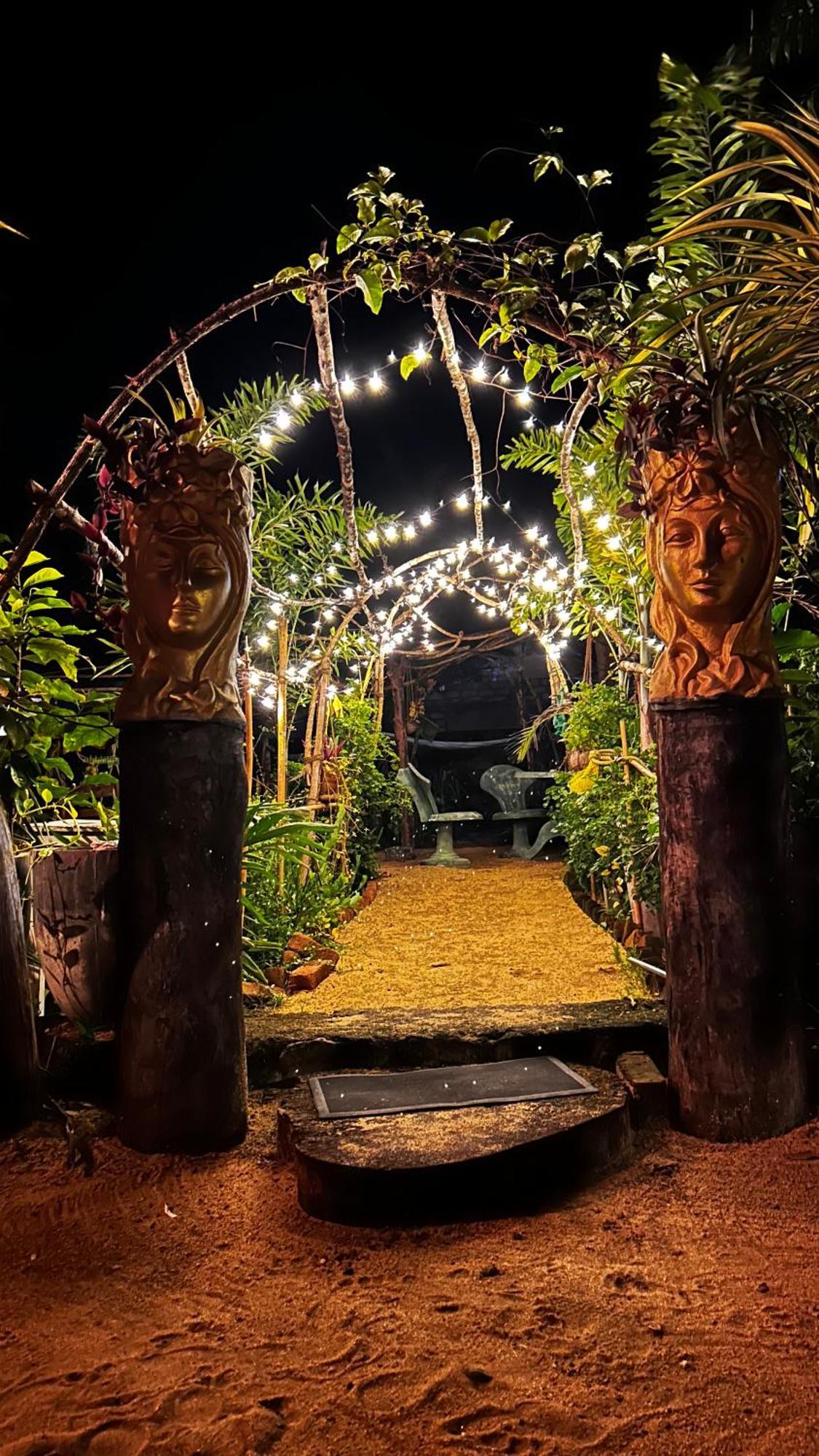 Hakuna Matata Arugambay Arugam Bay Exterior foto
